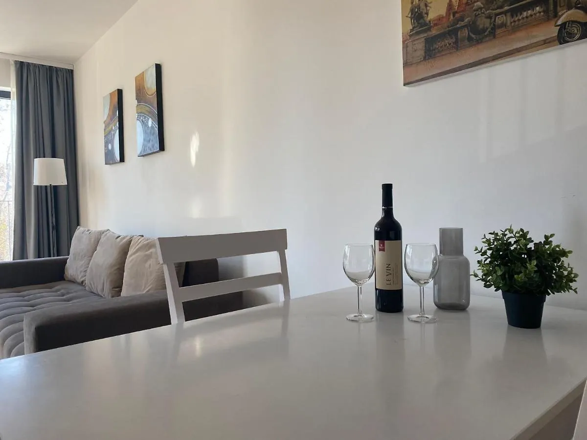 Brand New Apartment With Outdoor Swimming Pool Varna